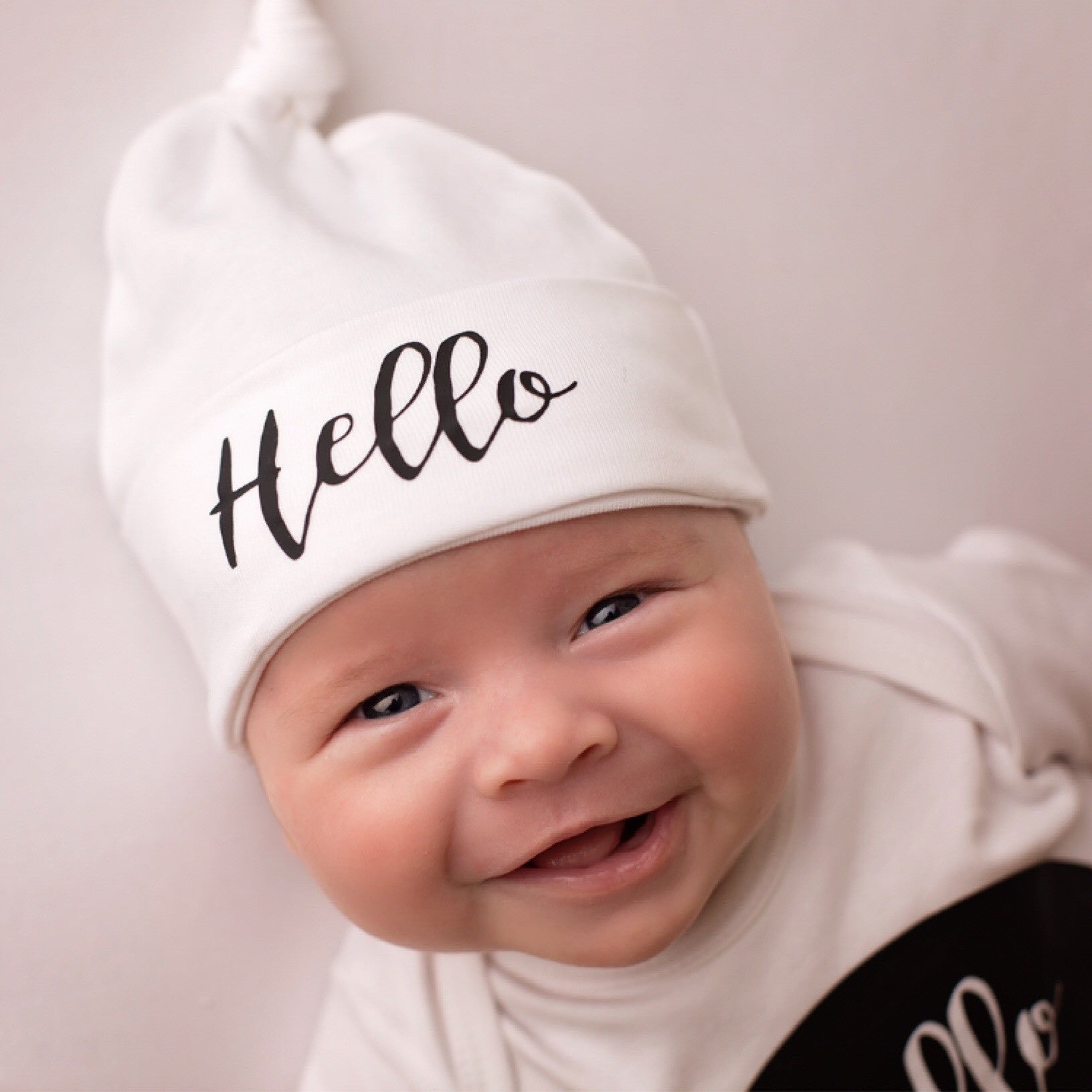 Unisex Hello World Baby Vest and Hat Set - Image 3